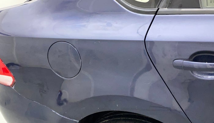 2014 Volkswagen Vento COMFORTLINE TSI AT PETROL, Petrol, Automatic, 57,022 km, Right quarter panel - Minor scratches