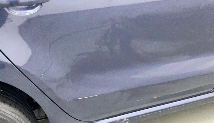 2014 Volkswagen Vento COMFORTLINE TSI AT PETROL, Petrol, Automatic, 57,022 km, Right rear door - Slightly dented