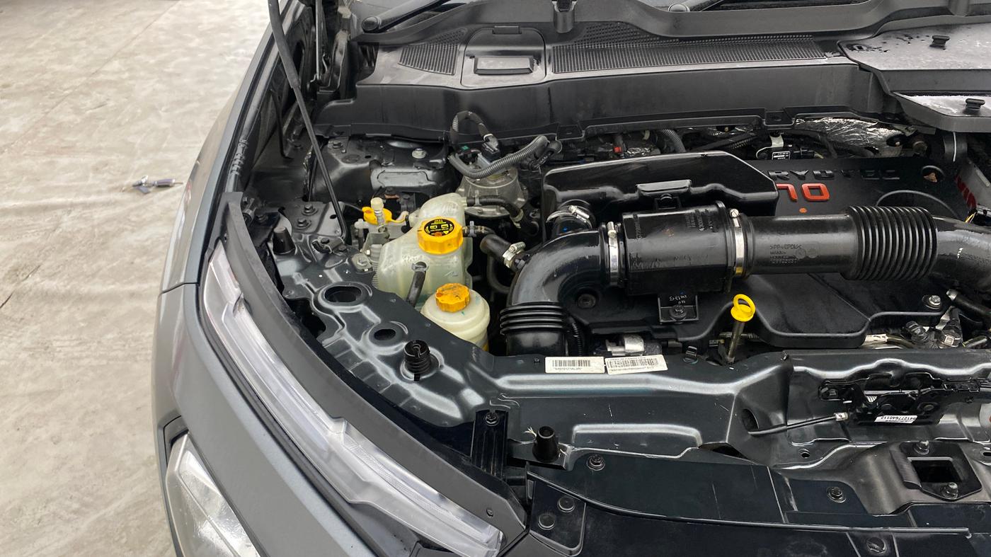 2023 Tata Harrier XM 2.0L KRYOTEC, Diesel, Manual, 35,952 km, Engine View - Right