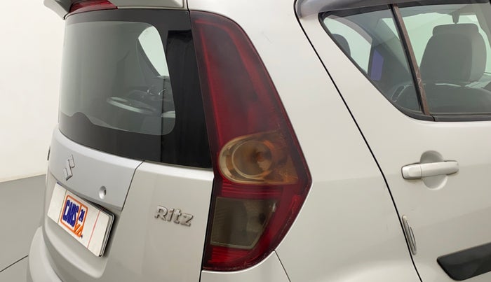 2011 Maruti Ritz VXI, Petrol, Manual, 1,28,149 km, Right tail light - Faded