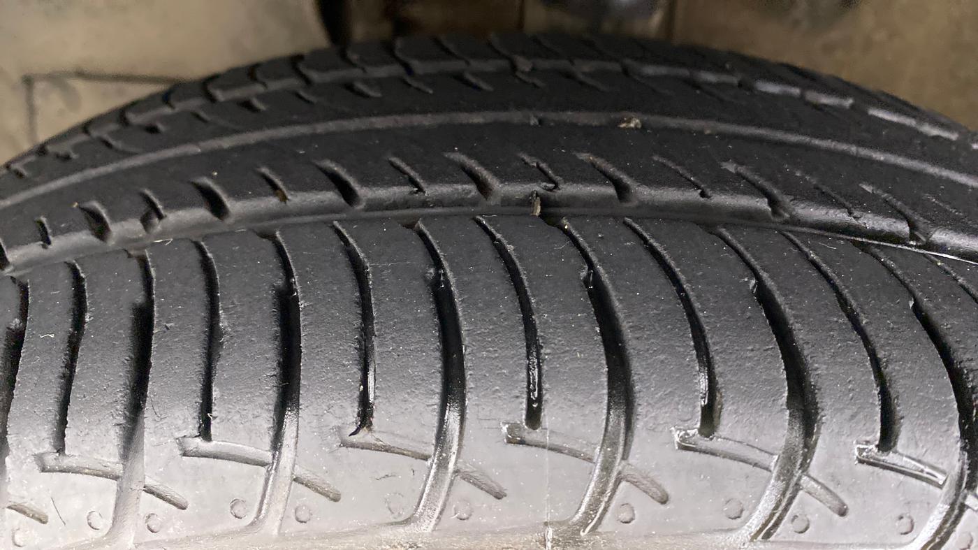 2020 Maruti New Wagon-R VXI 1.2L, Petrol, Manual, 20,144 km, Left Front Tyre Tread