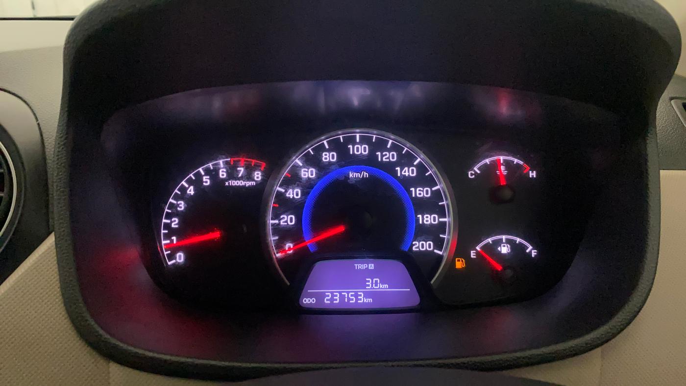 2016 Hyundai Grand i10 SPORTZ 1.2 KAPPA VTVT, Petrol, Manual, 23,734 km, Odometer Image