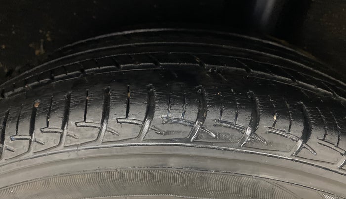 2018 Maruti Baleno DELTA PETROL 1.2, Petrol, Manual, 1,26,364 km, Left Rear Tyre Tread