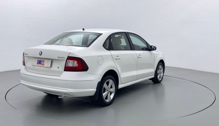 2017 Skoda Rapid AMBITION 1.6 MPFI MT, Petrol, Manual, 46,305 km, Right Back Diagonal