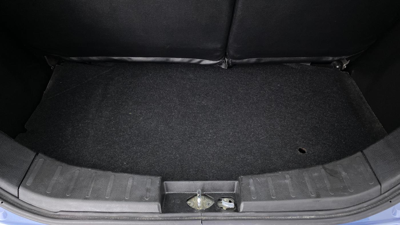 2017 Maruti Wagon R 1.0 VXI, Petrol, Manual, 15,357 km, Boot Inside