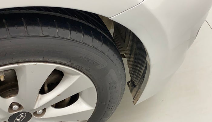 2016 Hyundai Verna FLUIDIC 4S 1.6 VTVT S AT, Petrol, Automatic, 62,295 km, Right fender - Lining loose