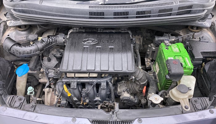 2016 Hyundai Grand i10 ASTA (O) AT 1.2 KAPPA VTVT, Petrol, Automatic, 1,04,499 km, Open Bonet