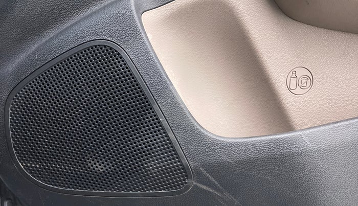 2016 Hyundai Grand i10 ASTA (O) AT 1.2 KAPPA VTVT, Petrol, Automatic, 1,04,499 km, Speaker