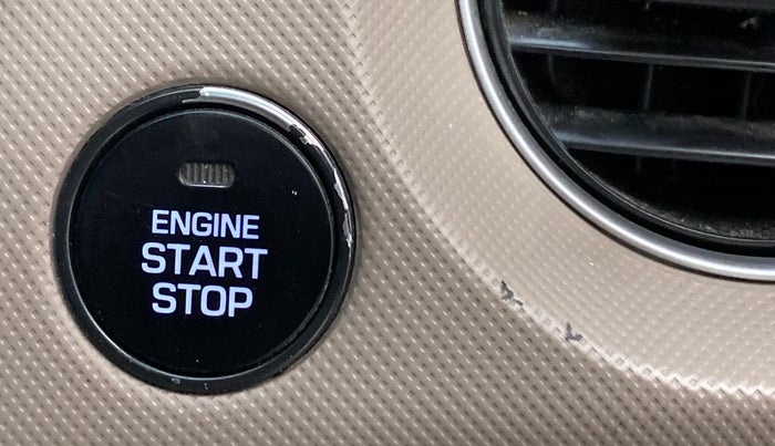 2016 Hyundai Grand i10 ASTA (O) AT 1.2 KAPPA VTVT, Petrol, Automatic, 1,04,499 km, Keyless Start/ Stop Button