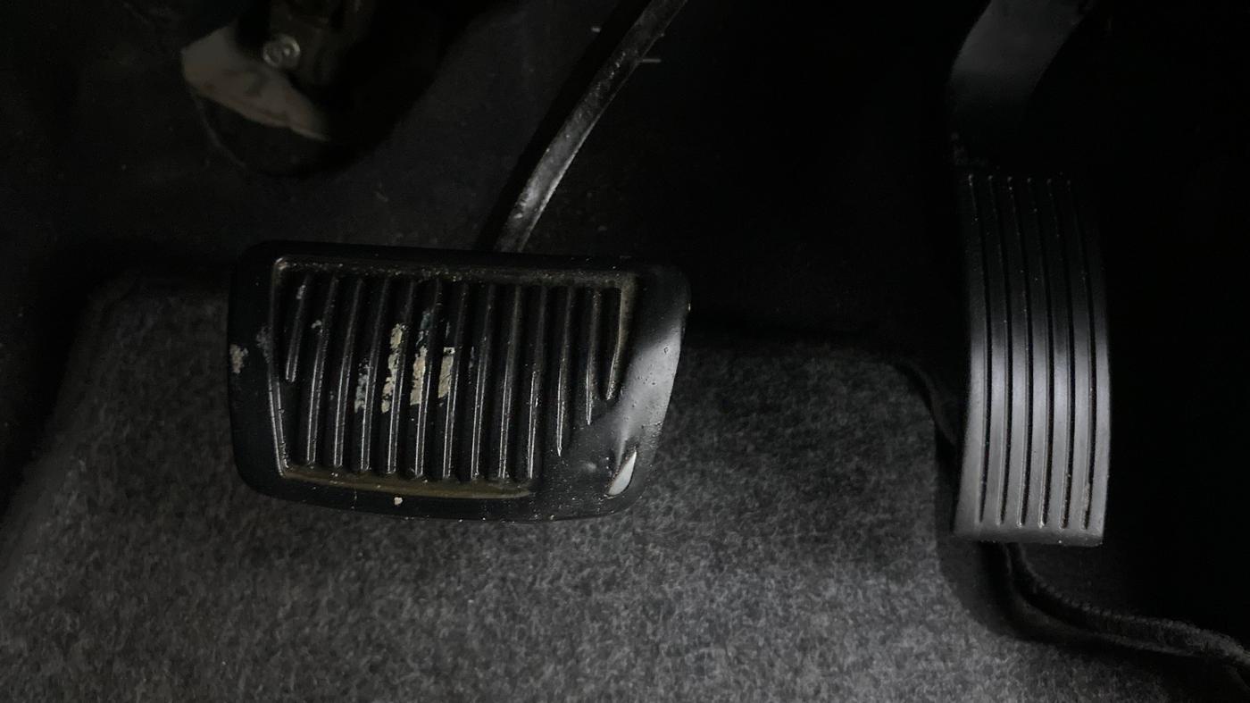 2016 Hyundai Grand i10 ASTA (O) AT 1.2 KAPPA VTVT, Petrol, Automatic, 1,04,499 km, Pedals
