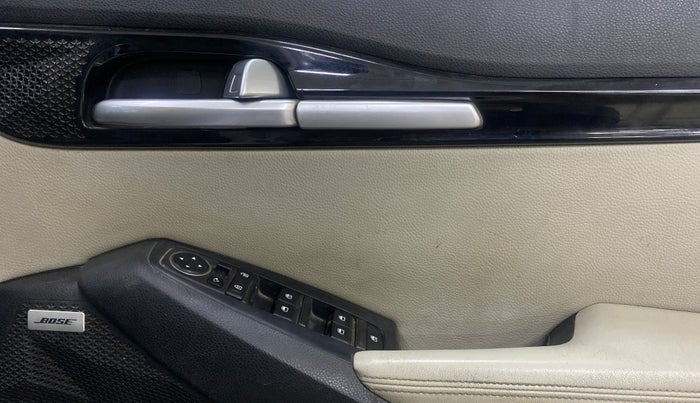 2020 KIA SELTOS HTX PLUS 1.5 DIESEL, Diesel, Manual, 54,414 km, Driver Side Door Panels Control