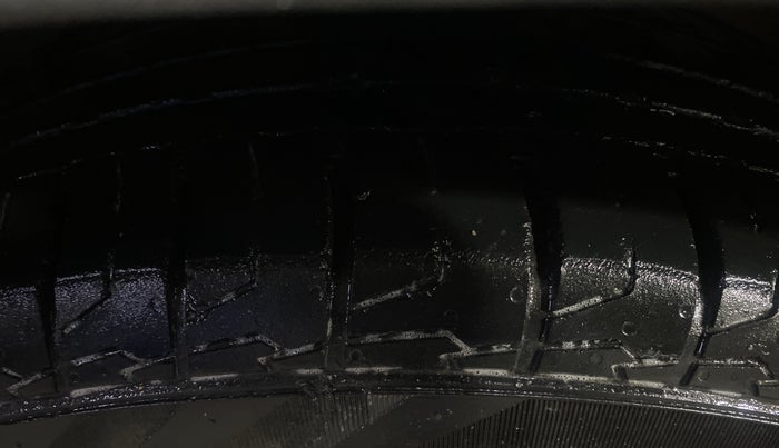 2020 KIA SELTOS HTX PLUS 1.5 DIESEL, Diesel, Manual, 54,414 km, Left Front Tyre Tread