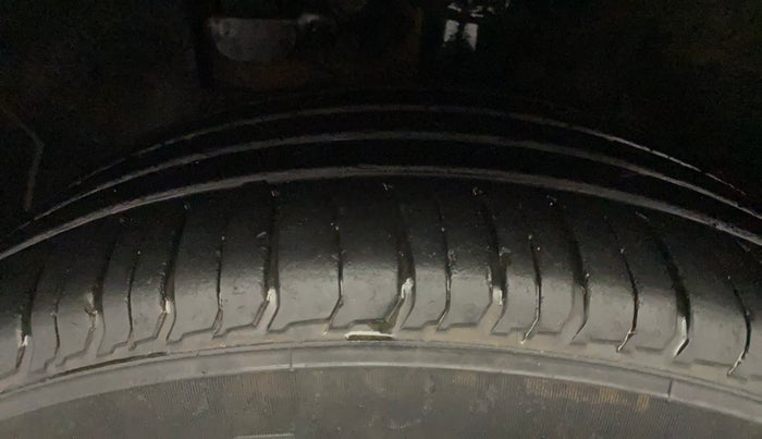 2022 Hyundai VENUE SX 1.0 TURBO, Petrol, Manual, 20,467 km, Left Front Tyre Tread