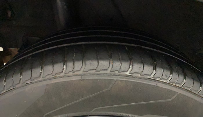 2022 Hyundai VENUE SX 1.0 TURBO, Petrol, Manual, 20,467 km, Right Rear Tyre Tread