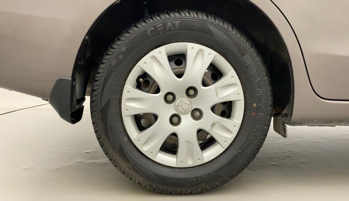 2013 Honda Amaze 1.2L I-VTEC S, Petrol, Manual, 30,291 km, Right Rear Wheel