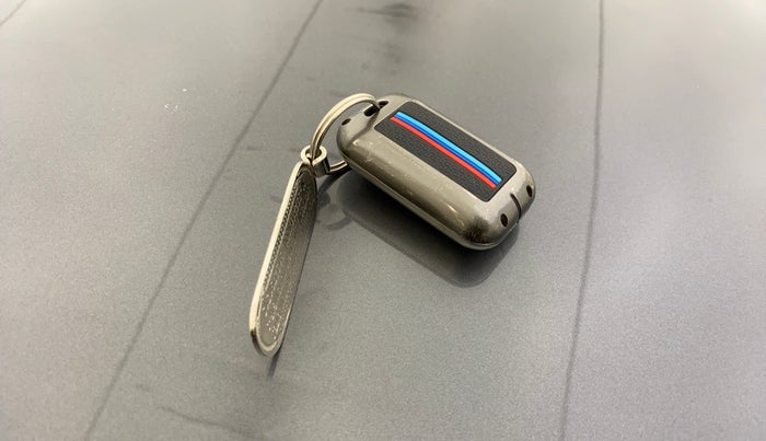 2023 Maruti Grand Vitara ZETA SMART HYBRID, Petrol, Manual, 43,241 km, Key Close Up