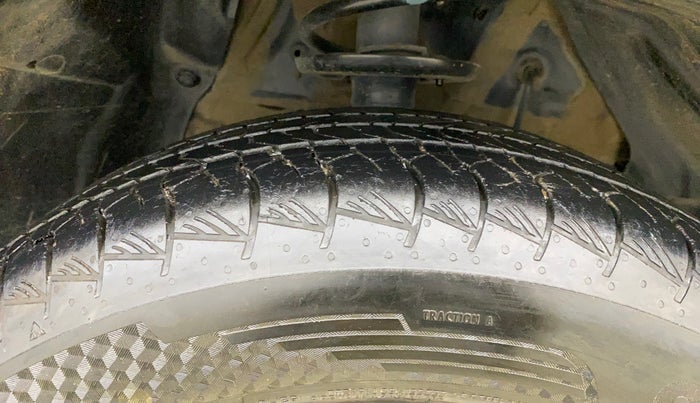 2023 Maruti Grand Vitara ZETA SMART HYBRID, Petrol, Manual, 43,241 km, Right Front Tyre Tread