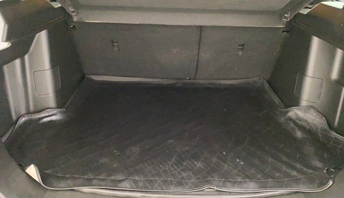 2023 Maruti Grand Vitara ZETA SMART HYBRID, Petrol, Manual, 43,241 km, Boot Inside