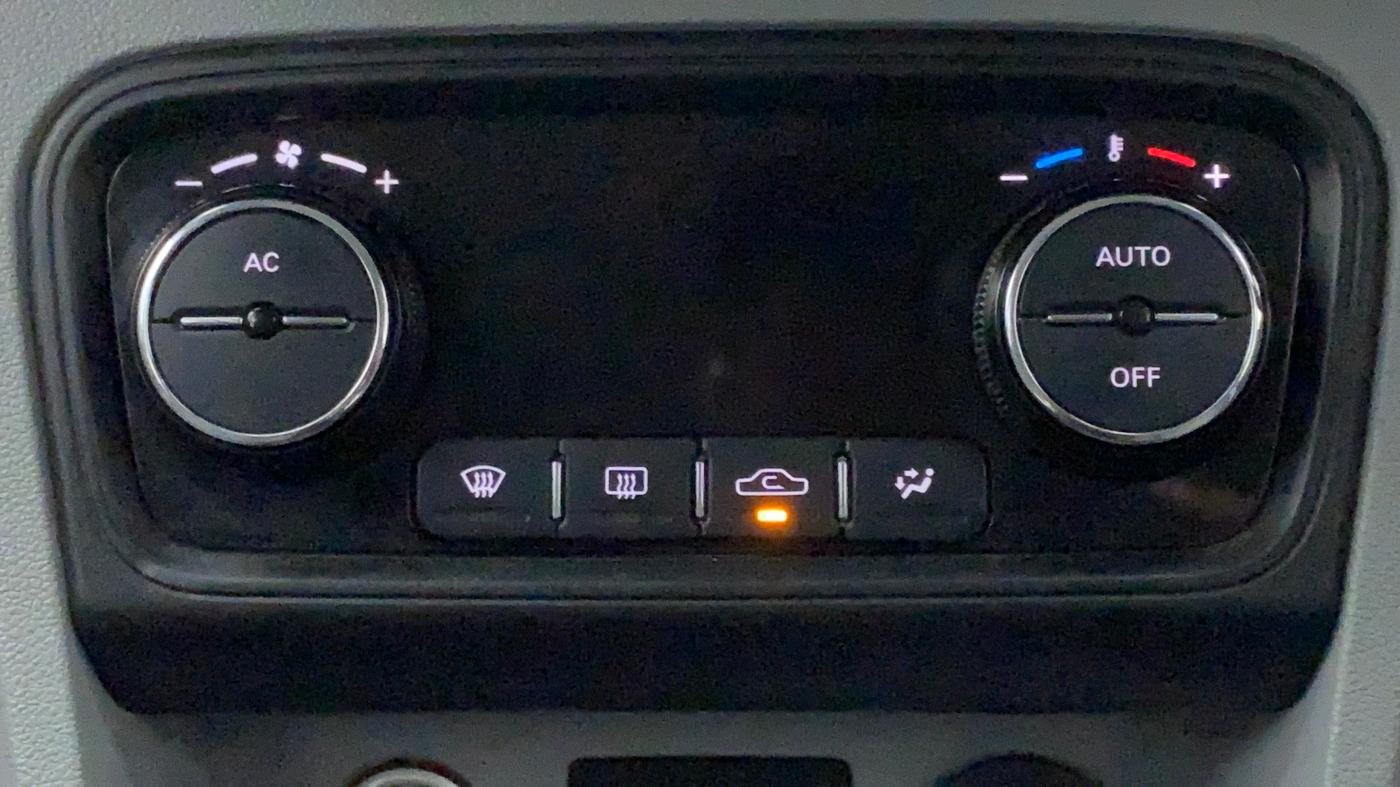 2020 Tata TIGOR XZ PLUS 1.2 REVOTRON, Petrol, Manual, 23,380 km, Automatic Climate Control