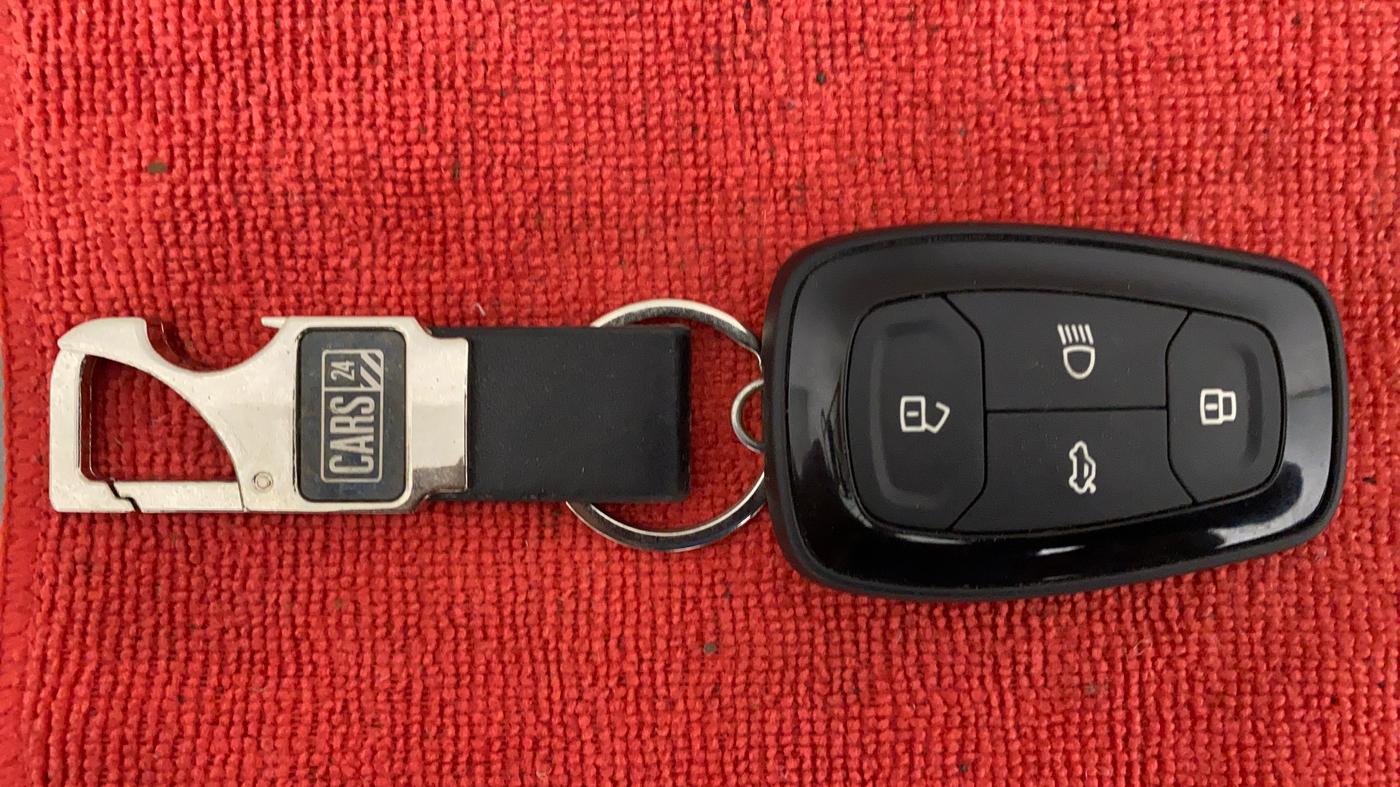 2020 Tata TIGOR XZ PLUS 1.2 REVOTRON, Petrol, Manual, 23,380 km, Key Close Up