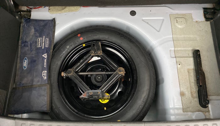 2019 Ford New Figo TITANIUM BLU 1.5 DIESEL, Diesel, Manual, 53,923 km, Spare Tyre