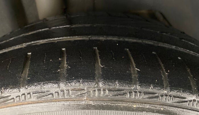 2019 Ford New Figo TITANIUM BLU 1.5 DIESEL, Diesel, Manual, 53,923 km, Right Rear Tyre Tread