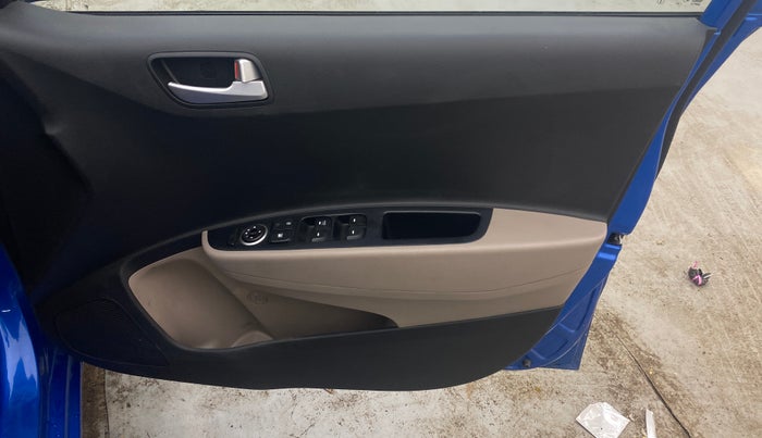 2018 Hyundai Grand i10 SPORTZ 1.2 KAPPA VTVT, Petrol, Manual, 67,914 km, Driver Side Door Panels Control