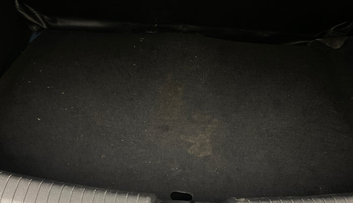 2018 Hyundai Grand i10 SPORTZ 1.2 KAPPA VTVT, Petrol, Manual, 67,914 km, Boot Inside