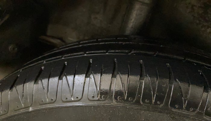 2017 Honda City 1.5L I-VTEC V MT, Petrol, Manual, 73,149 km, Right Rear Tyre Tread