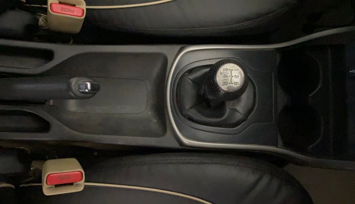 2017 Honda City 1.5L I-VTEC V MT, Petrol, Manual, 73,149 km, Gear Lever