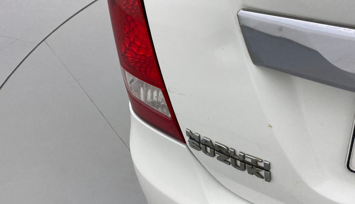 2017 Maruti Wagon R 1.0 VXI, Petrol, Manual, 56,608 km, Dicky (Boot door) - Slightly dented