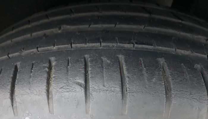 2020 Toyota Glanza G CVT, Petrol, Automatic, 41,783 km, Left Rear Tyre Tread