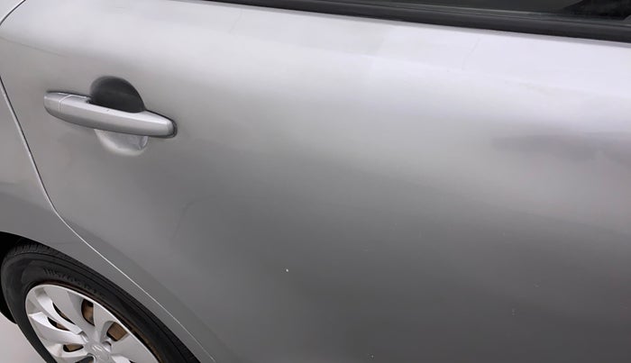 2016 Maruti Baleno DELTA PETROL 1.2, CNG, Manual, 1,05,907 km, Right rear door - Slightly dented