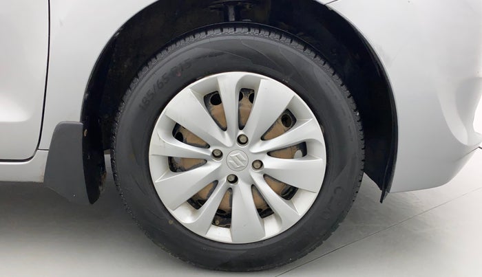 2016 Maruti Baleno DELTA PETROL 1.2, CNG, Manual, 1,05,907 km, Right Front Wheel