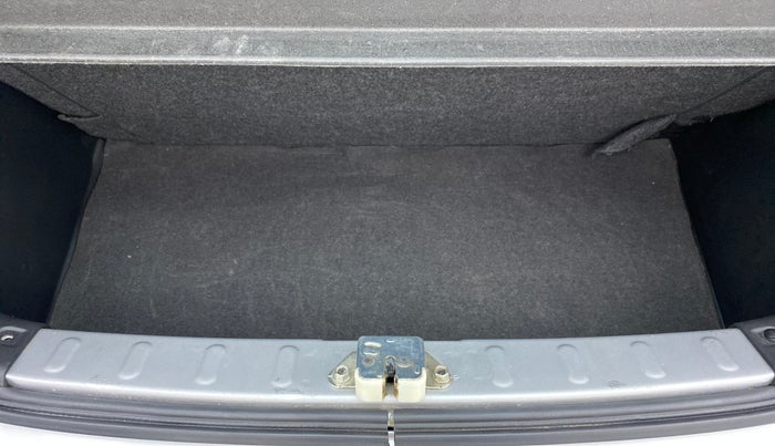 2017 Honda Brio 1.2 VX AT I VTEC, Petrol, Automatic, 19,041 km, Boot Inside