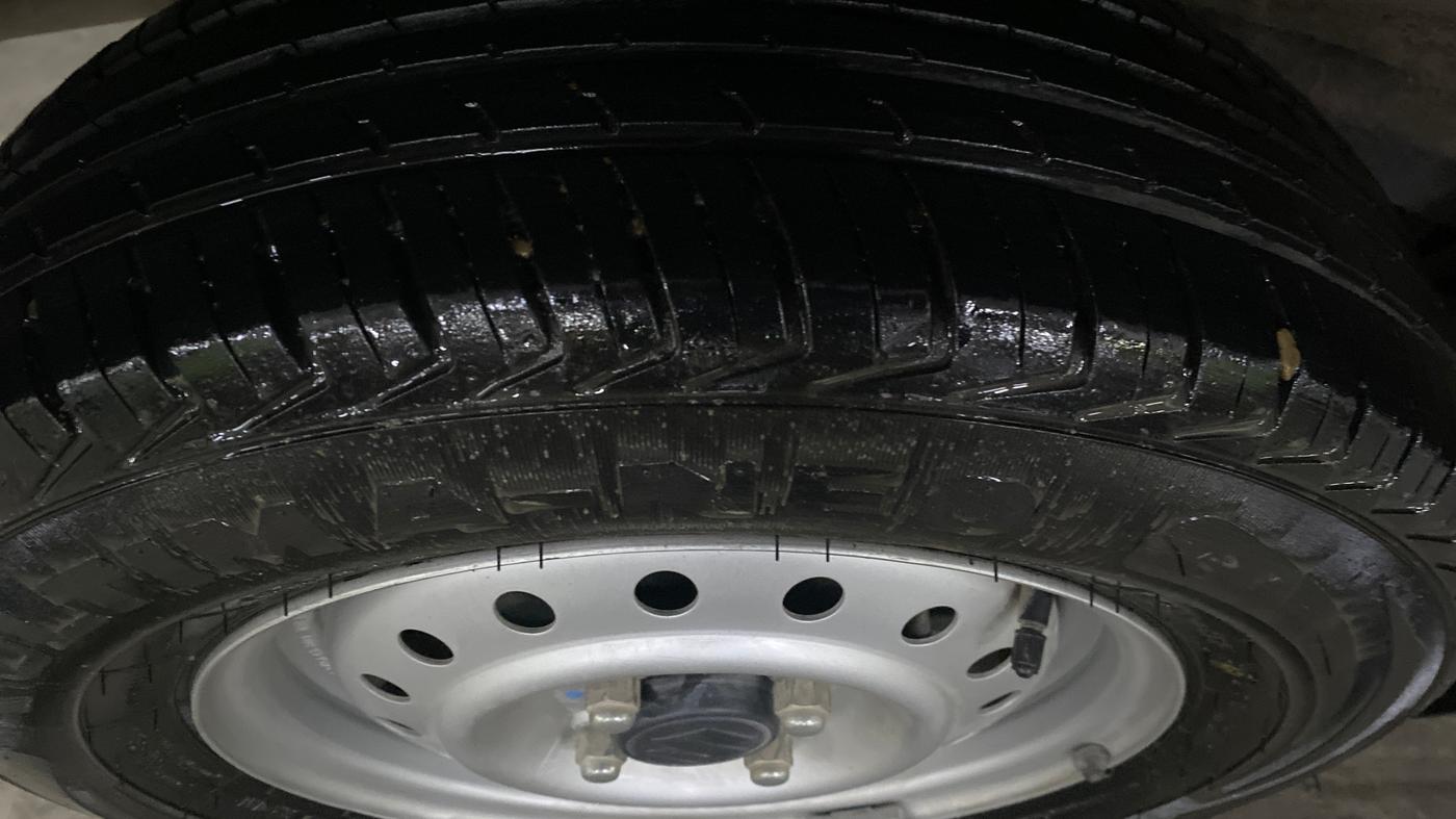 2021 Maruti New Wagon-R LXI CNG (O) 1.0, CNG, Manual, 51,205 km, Right Rear Tyre Tread