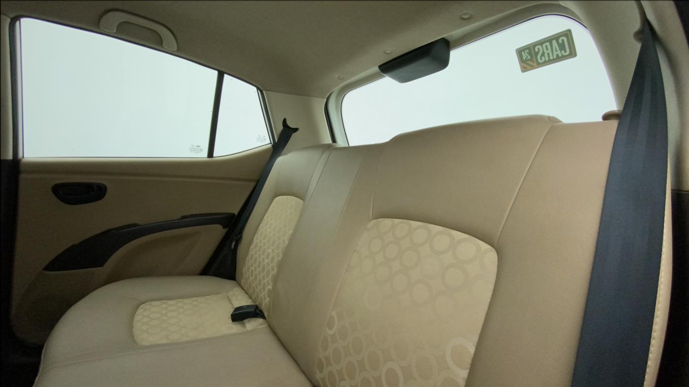 2010 Hyundai i10 MAGNA 1.2, Petrol, Manual, 25,961 km, Right Side Rear Door Cabin