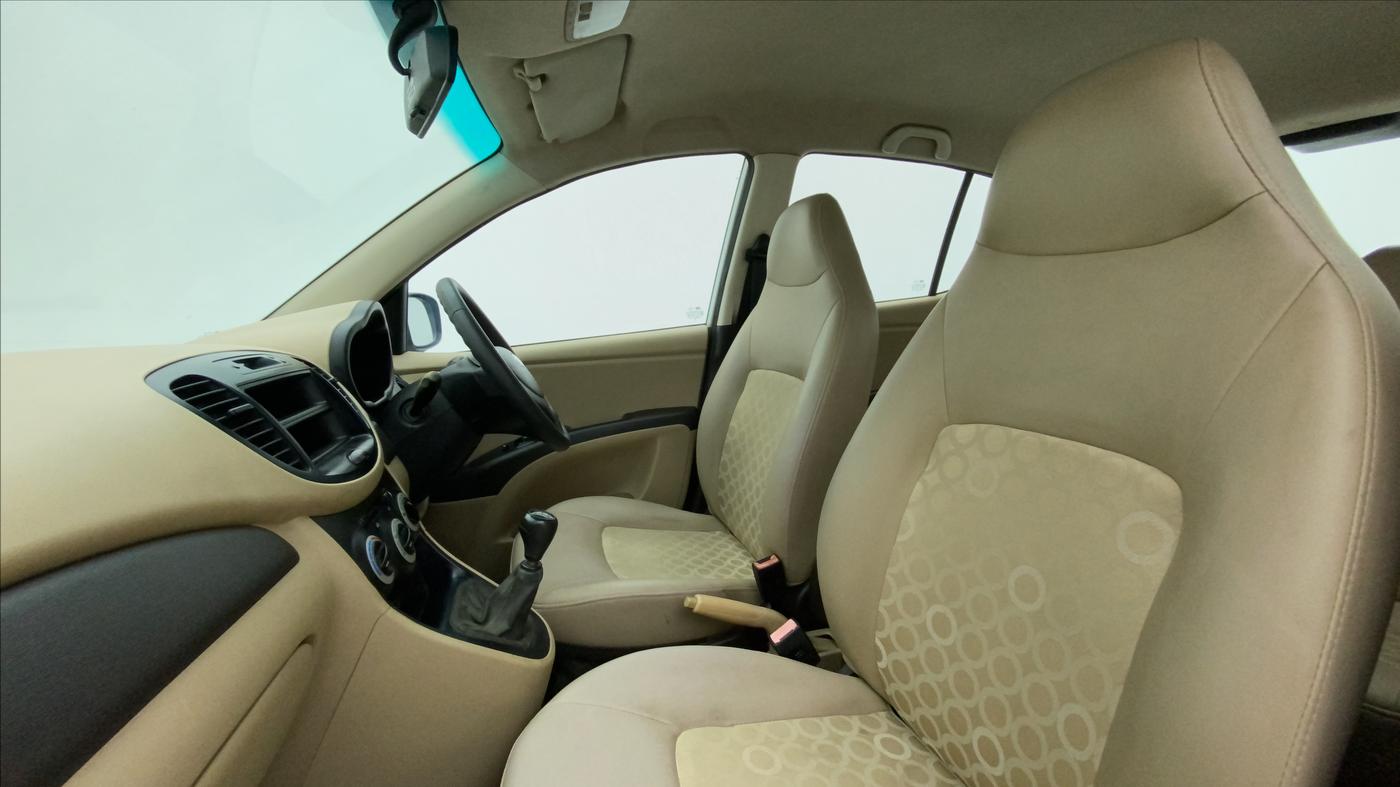 2010 Hyundai i10 MAGNA 1.2, Petrol, Manual, 25,961 km, Right Side Front Door Cabin