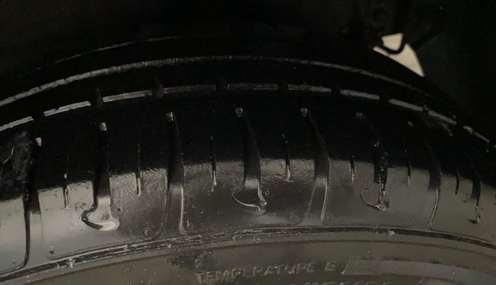 2017 Hyundai Xcent S 1.2, Petrol, Manual, 69,520 km, Left Rear Tyre Tread
