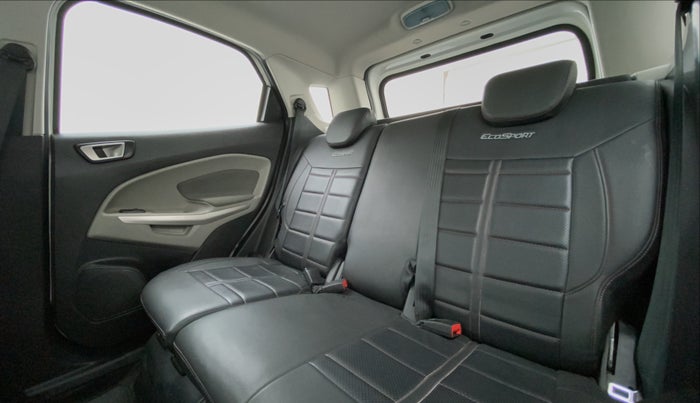 2017 Ford Ecosport 1.5 TITANIUM TI VCT AT, Petrol, Automatic, 23,784 km, Right Side Rear Door Cabin