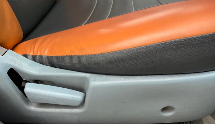 2014 Maruti Alto K10 VXI, Petrol, Manual, 47,767 km, Driver Side Adjustment Panel
