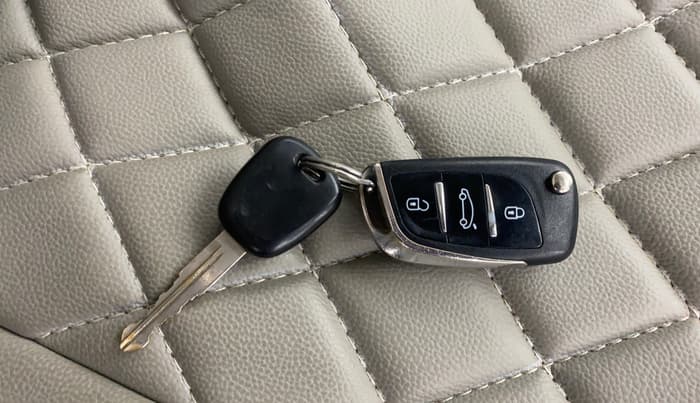 2019 Maruti Celerio ZXI AMT, Petrol, Automatic, 1,12,553 km, Key Close Up