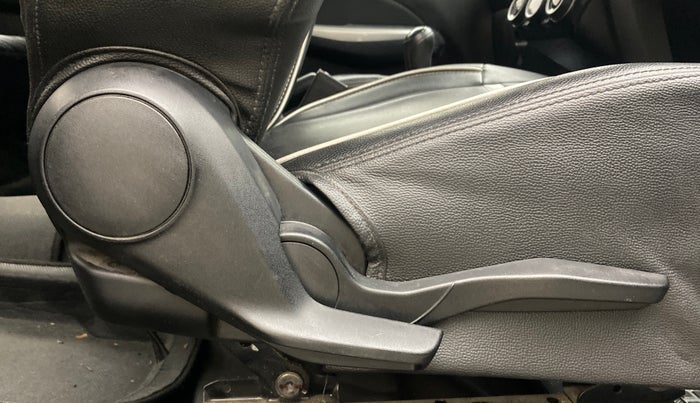 2019 Maruti Swift ZDI, Diesel, Manual, 39,842 km, Driver Side Adjustment Panel