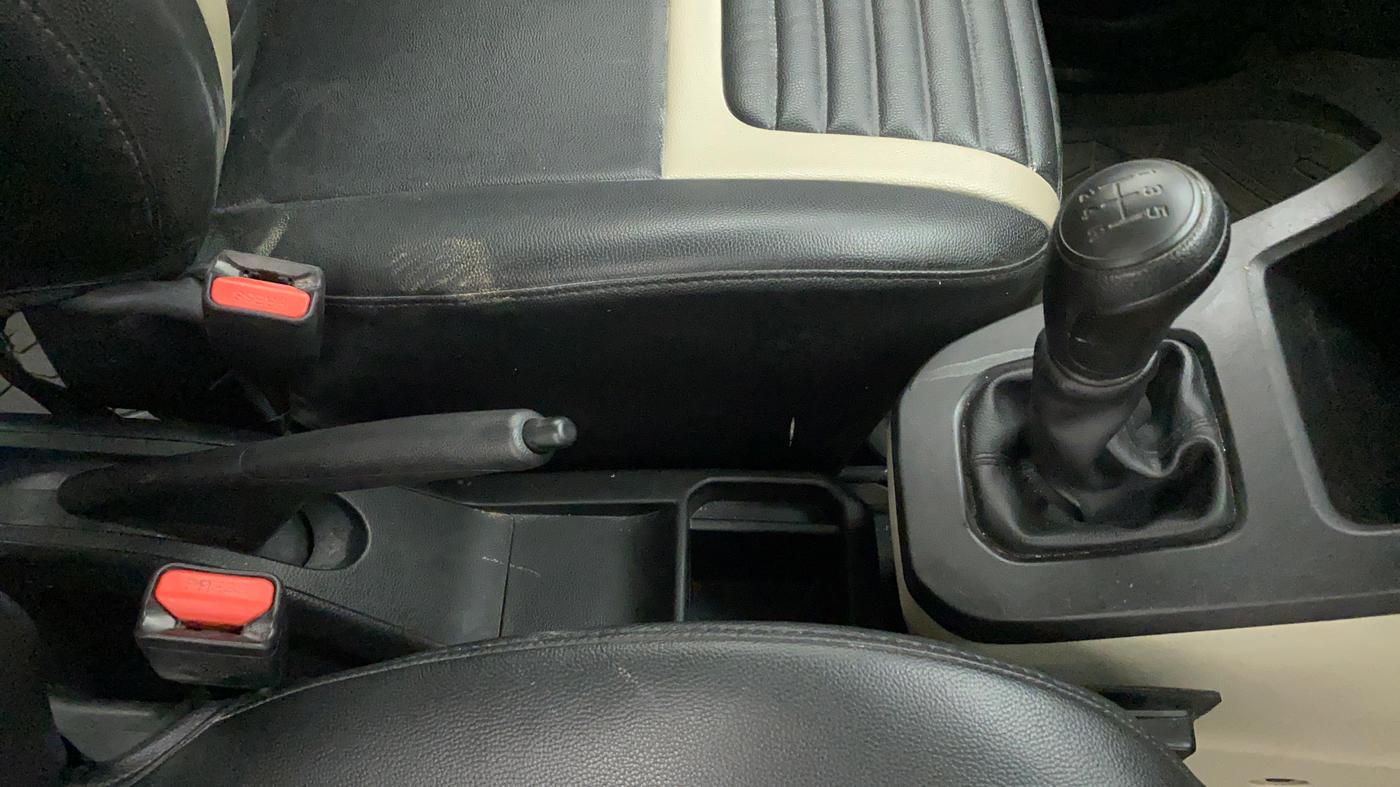 2021 Maruti New Wagon-R LXI CNG (O) 1.0, CNG, Manual, 32,138 km, Gear Lever