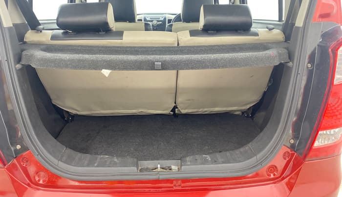 2016 Maruti Wagon R 1.0 VXI AMT, Petrol, Automatic, 60,763 km, Boot Inside