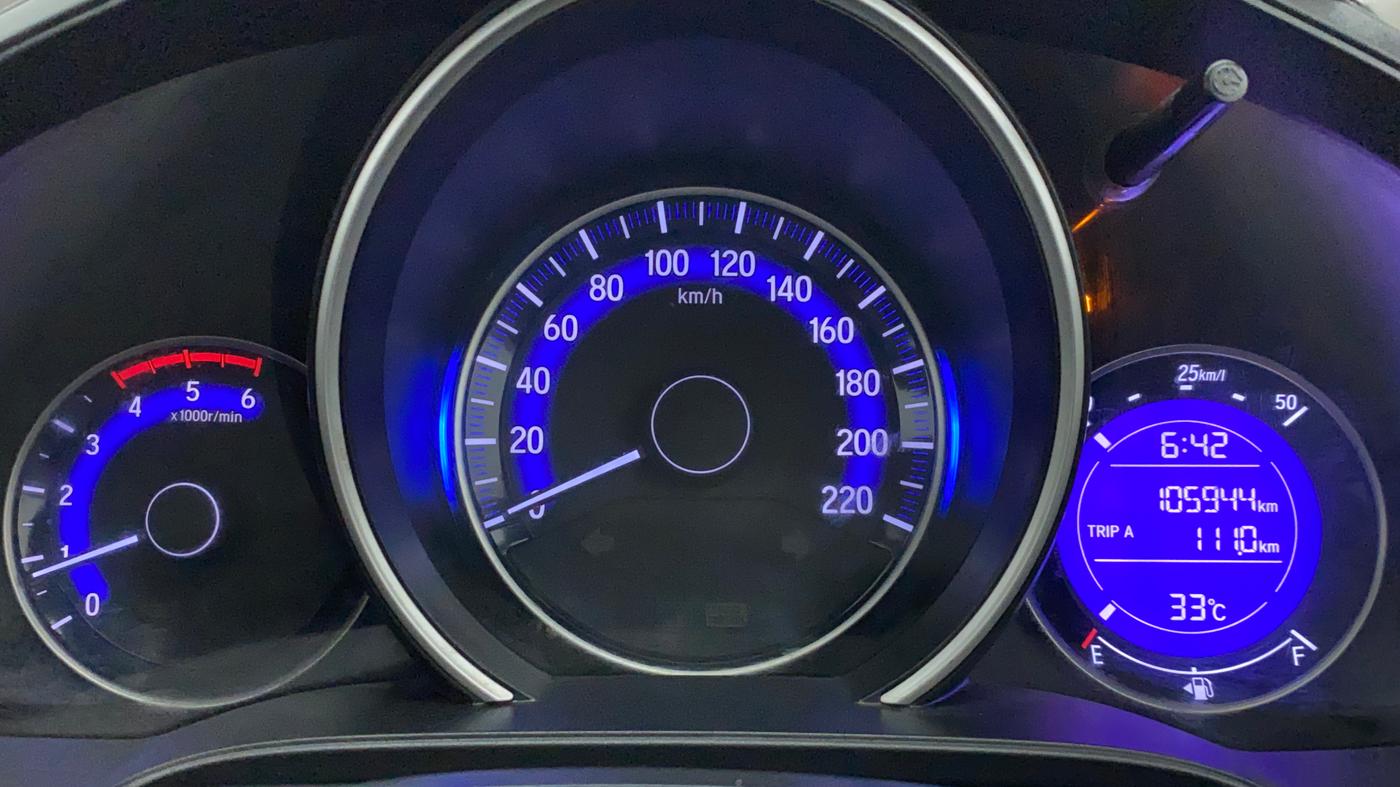 2017 Honda WR-V 1.5L I-DTEC VX MT, Diesel, Manual, 1,06,245 km, Odometer Image