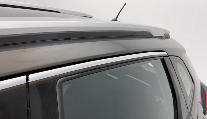 2017 Honda WR-V 1.5L I-DTEC VX MT, Diesel, Manual, 1,06,245 km, Left C pillar - Minor scratches