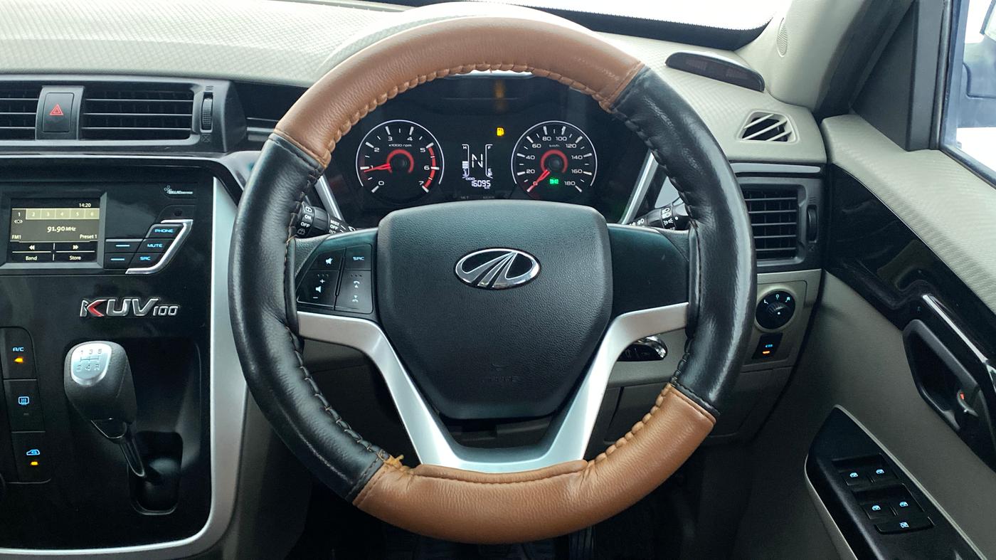 2016 Mahindra Kuv100 K8 6 STR, Petrol, Manual, 16,141 km, Steering Wheel Close Up