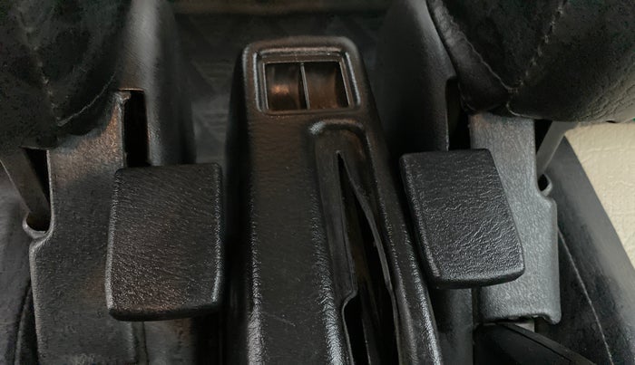 2021 Maruti Eeco 5 STR WITH AC PLUSHTR, CNG, Manual, 15,651 km, Driver Side Adjustment Panel