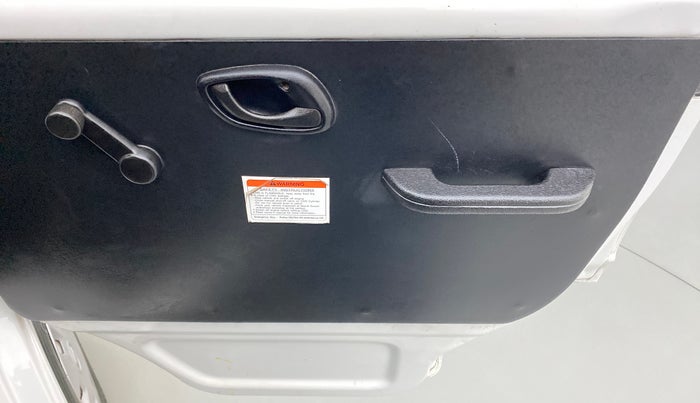 2021 Maruti Eeco 5 STR WITH AC PLUSHTR, CNG, Manual, 15,651 km, Driver Side Door Panels Control